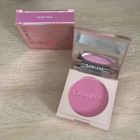 Lawless Make Me Blush Velvet Blush - Daisy Pink - Picture 1 of 3